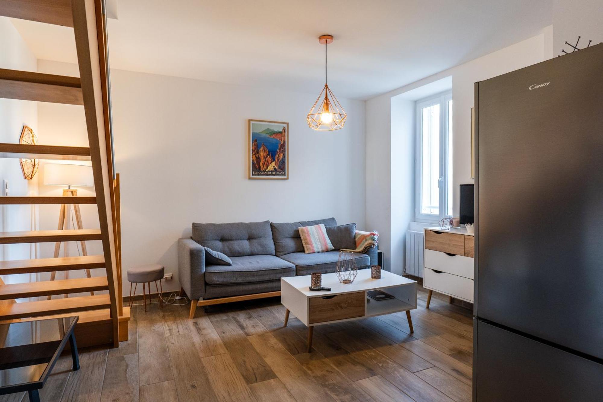 Duplex En Plein Centre Apartment Propriano  Bagian luar foto